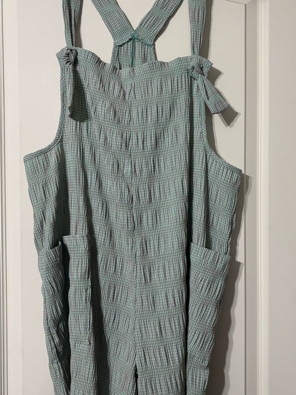 🌴🌴🌴Smocked Tie-Shoulder Romper in Sage Green - Picture 2 of 7